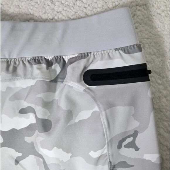 Under Armour 1352027-018 Men's Sz XL Halo Gray Camo UA Unstoppable Joggers - Picture 5 of 11